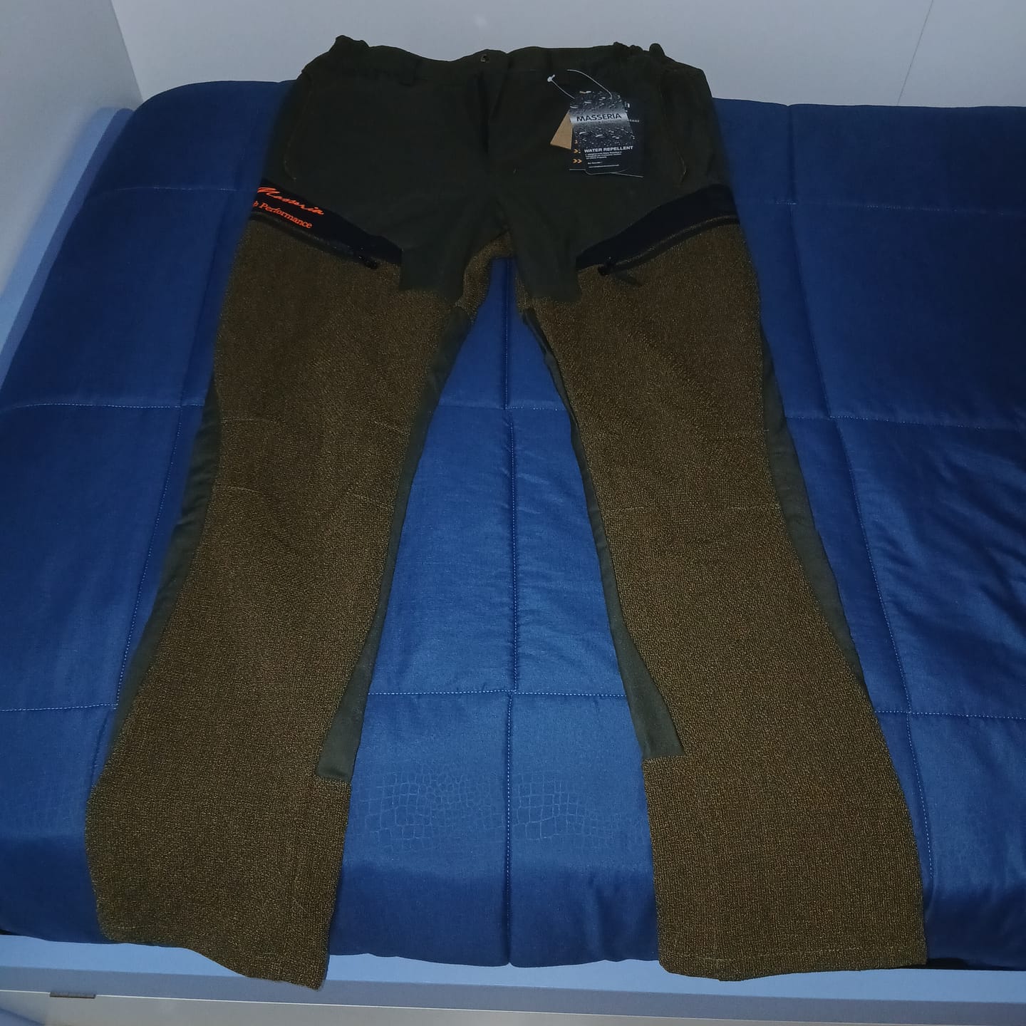 Customer photo review of Pantalone Masseria M75 Verde/Arancio Fluo