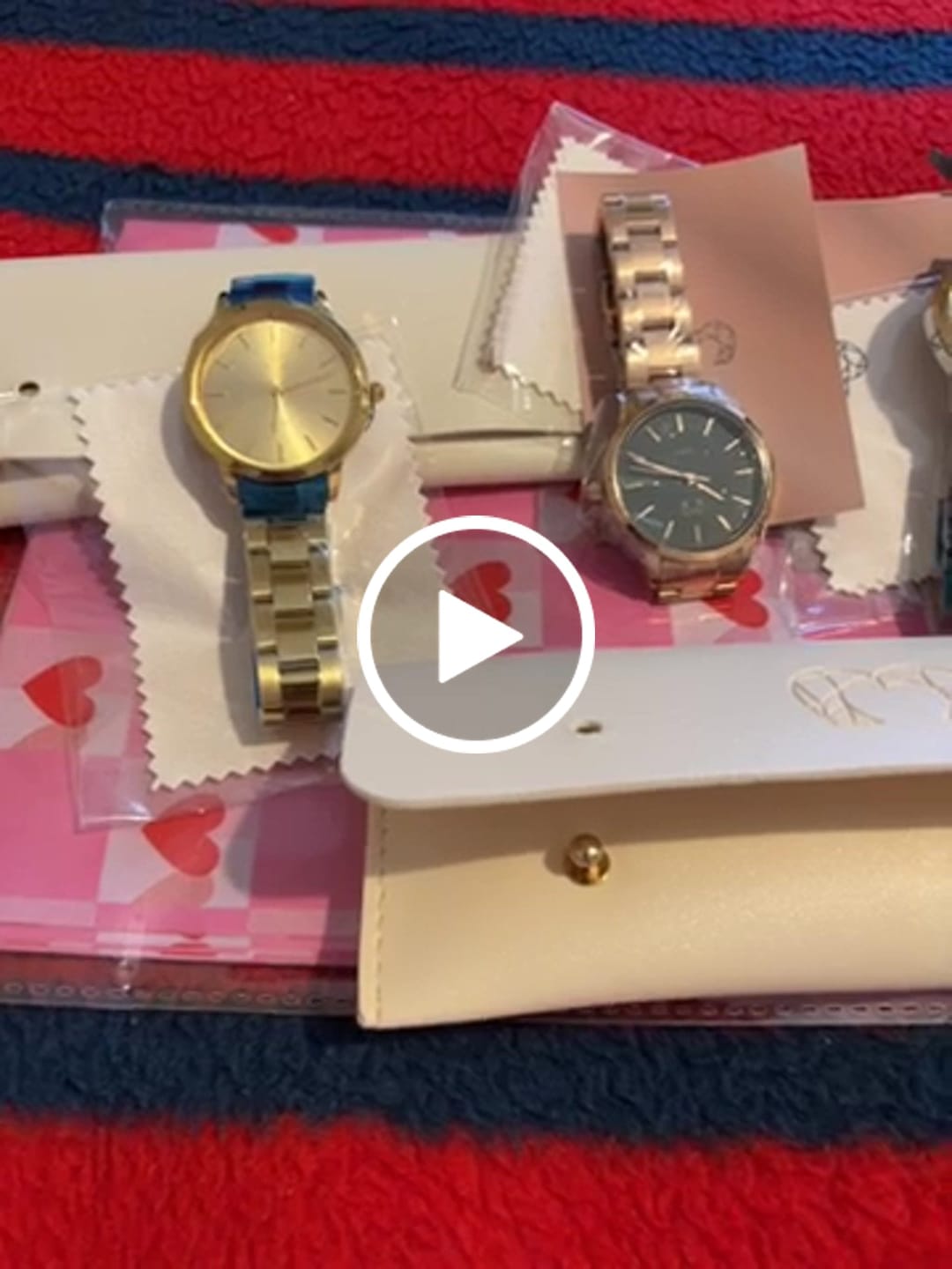 Customer video review of Reloj California ~ GoldSilver