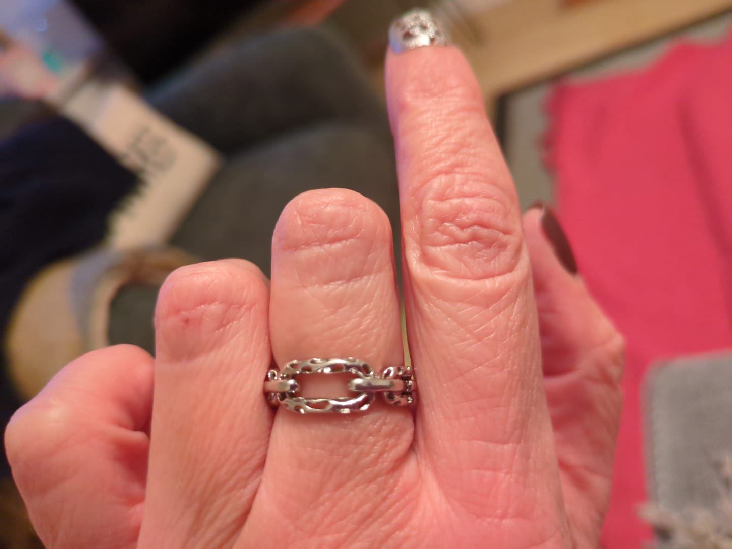 Customer photo review of Allegro Big Link Ring