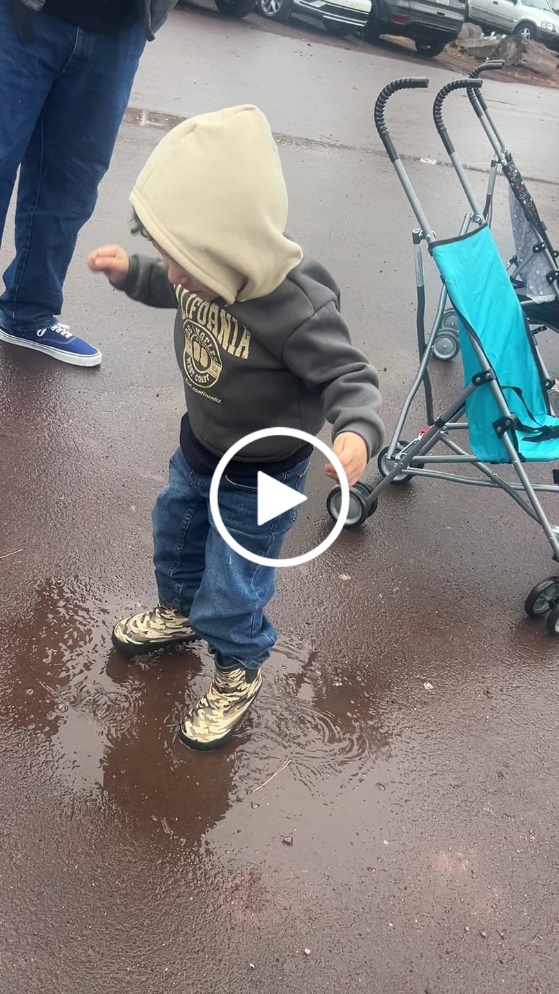 Customer video review of Classic Midi Rain Boot in Ranger
