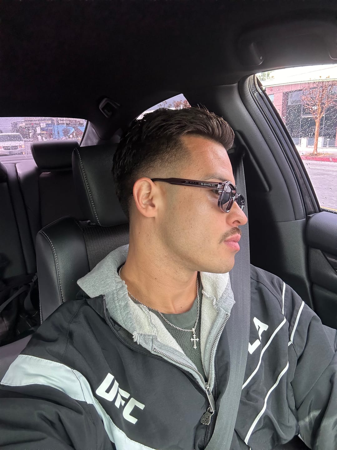 Customer photo review of ONYX Sunglasses - GREY/BLACK RG618
