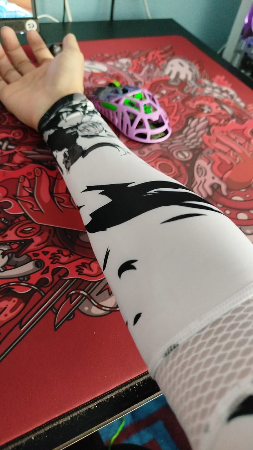 Customer photo review of Wraith Esports Arm Sleeve