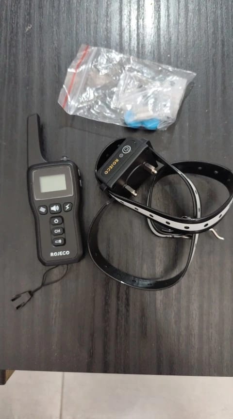 Customer photo review of 1000m Electric Dog Training Collar & Remote Control for Pet Training 