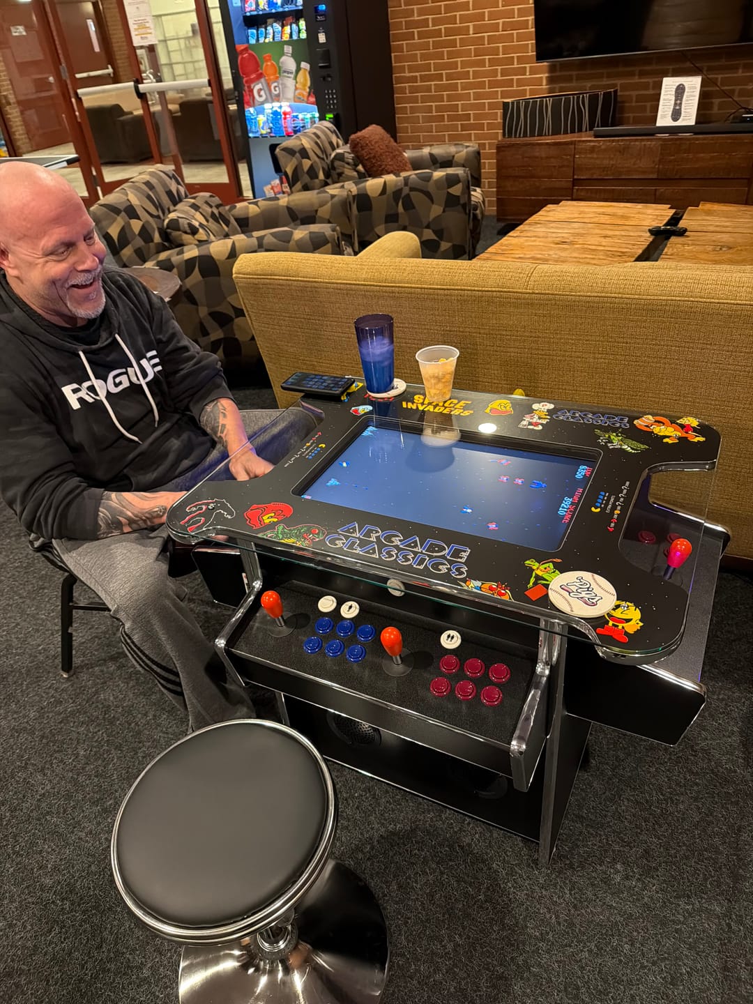 Customer photo review of TRACKBALL Cocktail Arcade Machine 4600 Multi cade Retro 4600 games Cabinet