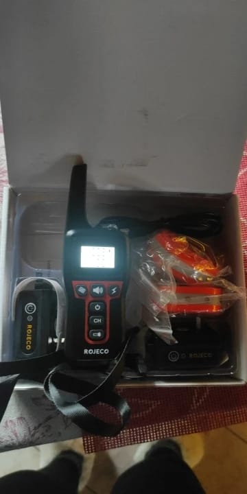 Customer photo review of 1000m Electric Dog Training Collar & Remote Control for Pet Training 