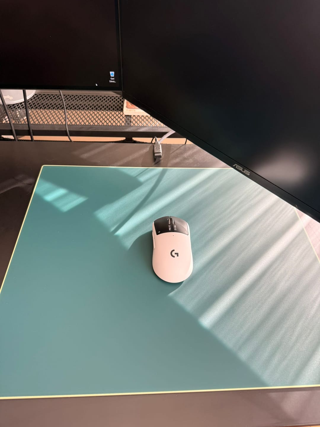 Customer photo review of Pulsar Superglide 3 Cam Mousepad