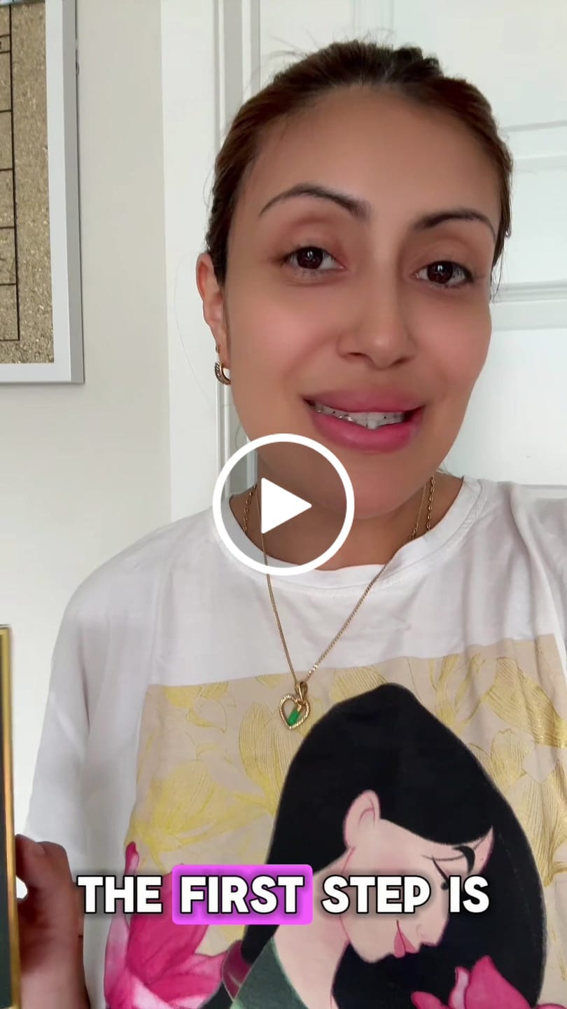 Customer video review of Oleuma™ TrichoGenesis Complex – Advanced Hair Revival Oil