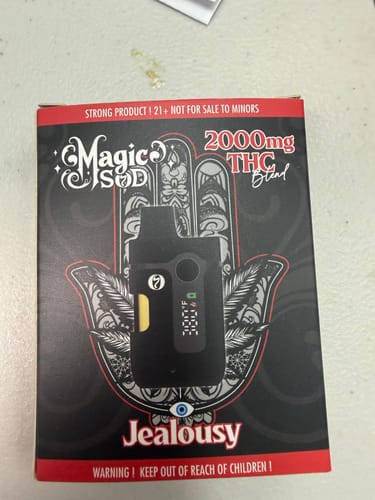 Customer photo review of MAGICSOD Jealousy 2000mg THC Blend Disposable vape - Hybrid