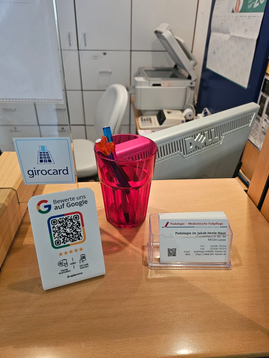 Customer photo review of Google Bewertung Aufsteller mit NFC & QR