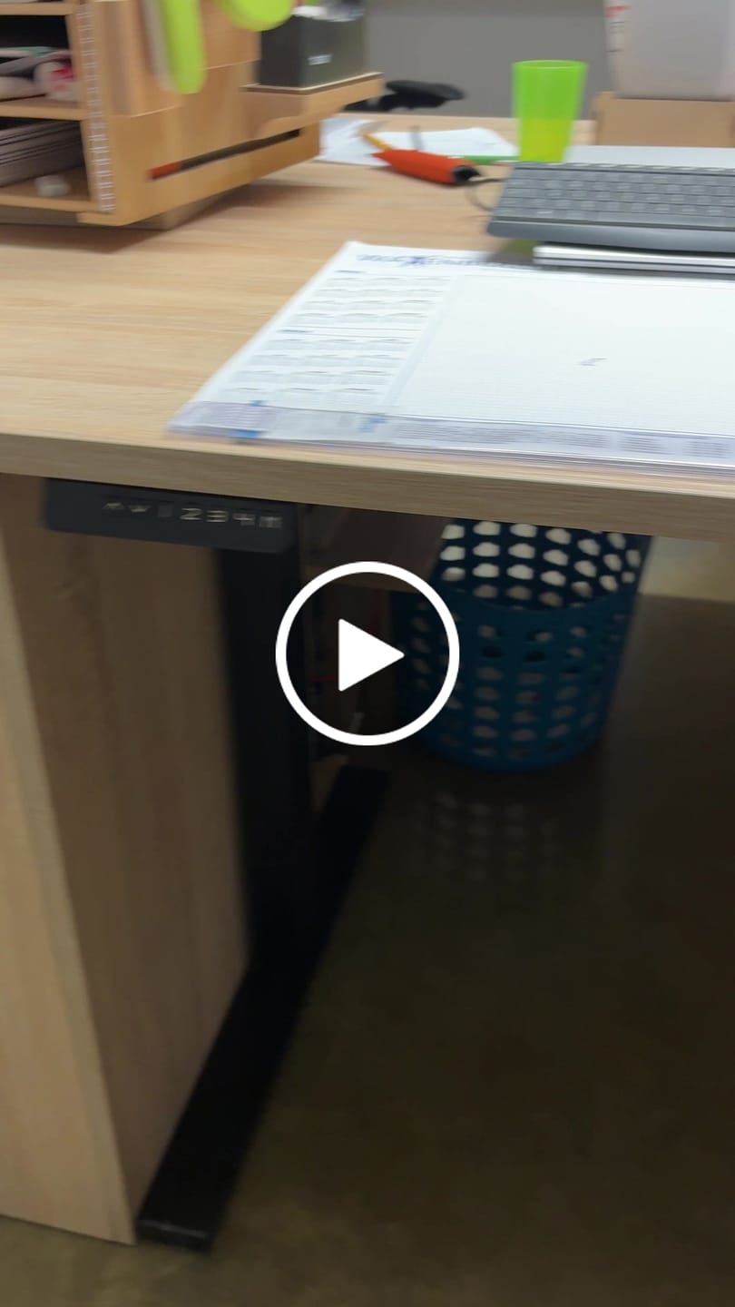 Customer video review of FANZTOOL Höhenverstellbarer Schreibtisch-Gestell elektrisch stufenlos in Schwarz
