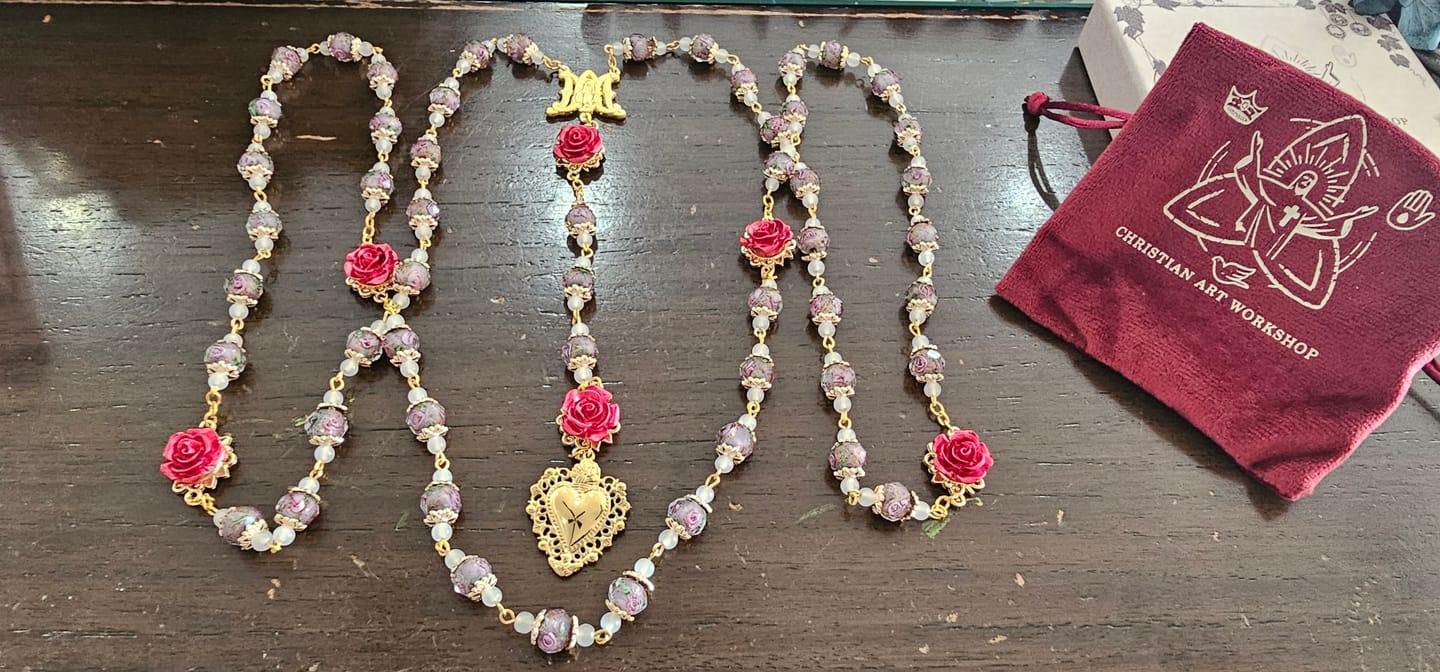 Customer photo review of Christianartworkshop Rose Accent Devotion Rosary with Sacred Heart: Gentle Faith for Daily Prayer