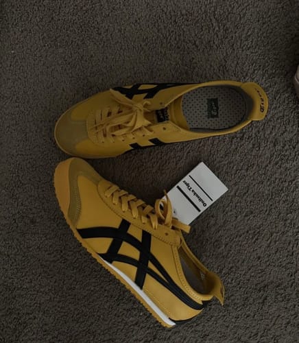 Customer photo review of Onitsuka Tiger Mexico 66 Kill Bill