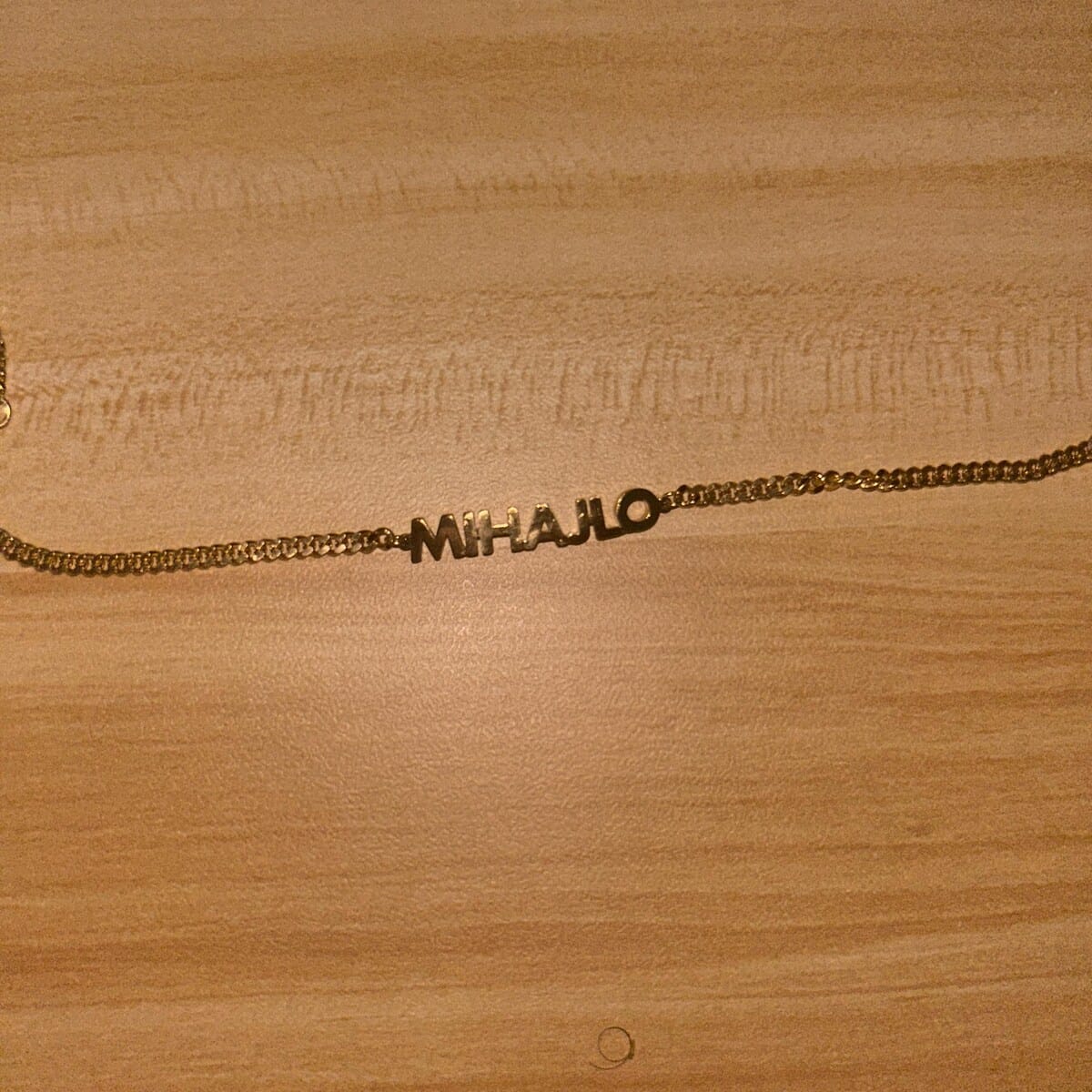 Customer photo review of Pulseira com Nome Personalizada