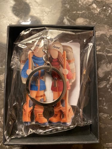 Customer photo review of Partenaires de randonnée pour la vie – Porte-clés de randonnée personnalisé