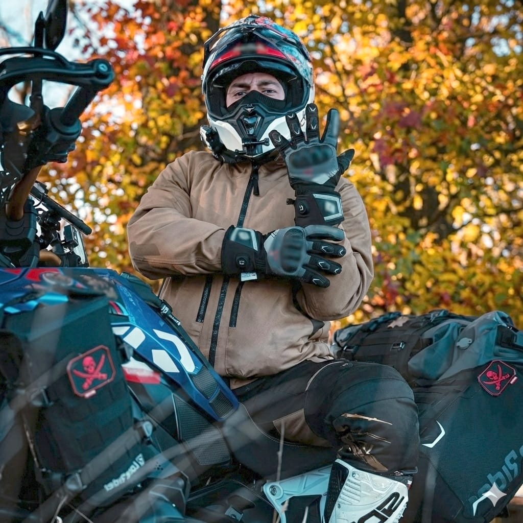 Customer photo review of RIDEIRON Winter Waterproof Rechargeable Smart Heated Motorcycle Gloves | MG7501H