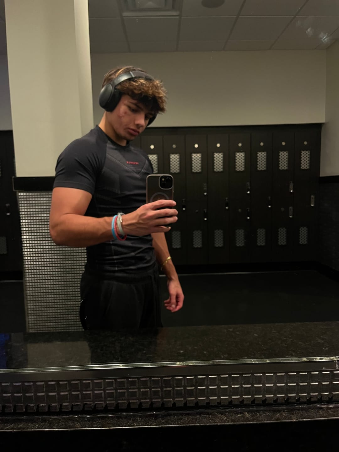 Customer photo review of 2007 - XX Strap Sweats