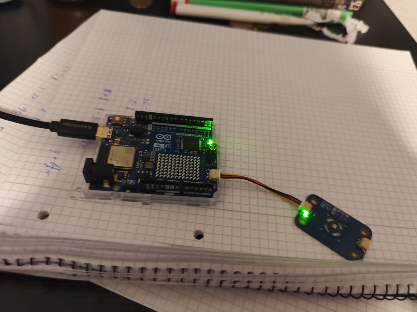 Customer photo review of Arduino® UNO R4 WiFi