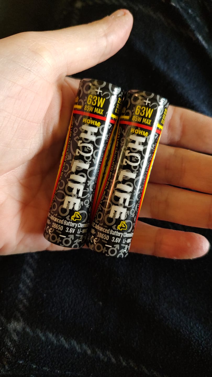 Customer photo review of Hohm Tech Life V4 18650 3015mAh 22.1A Battery
