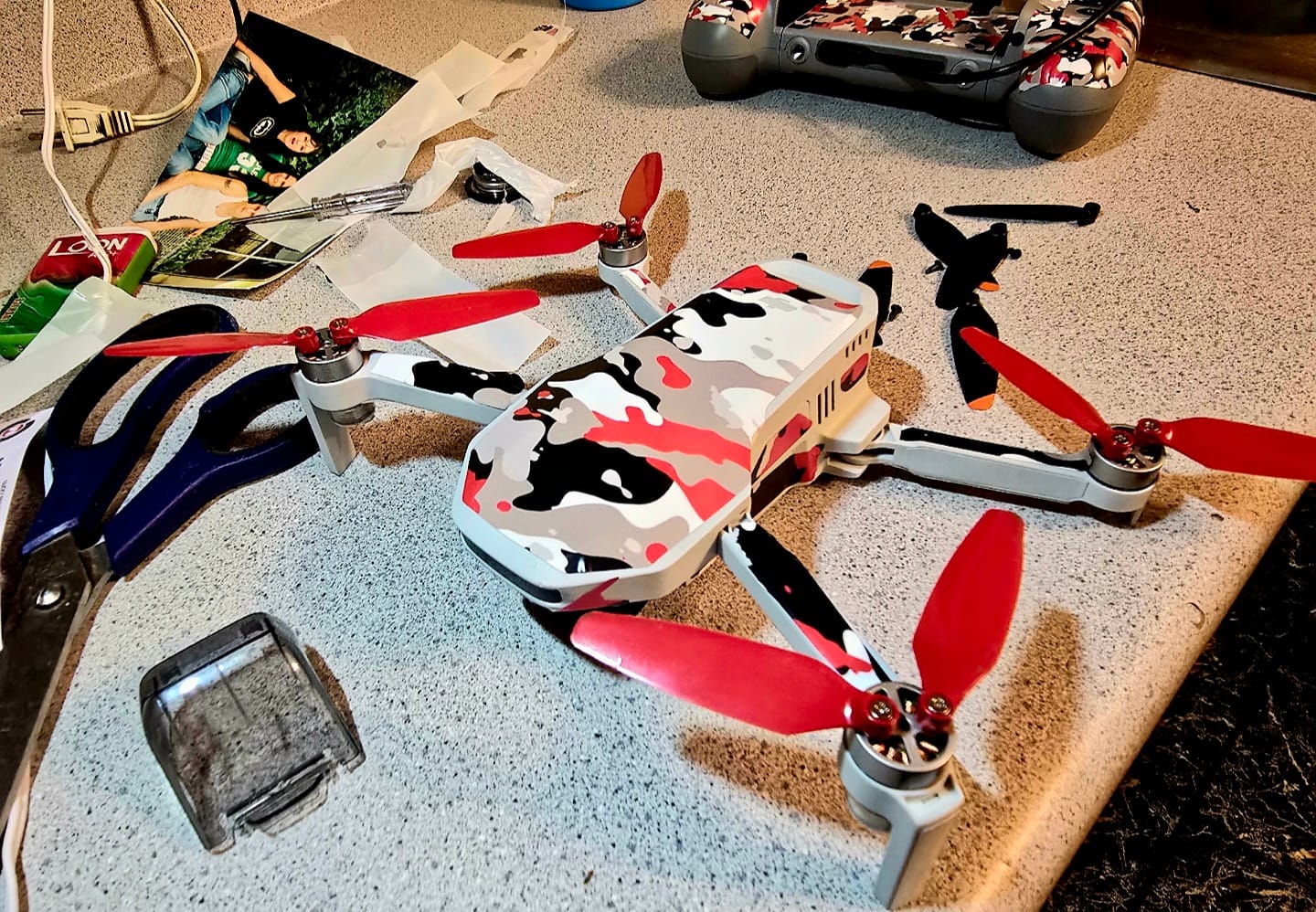 Customer photo review of DJI Mini 2 / SE STEALTH Upgrade Propellers - x4 Red