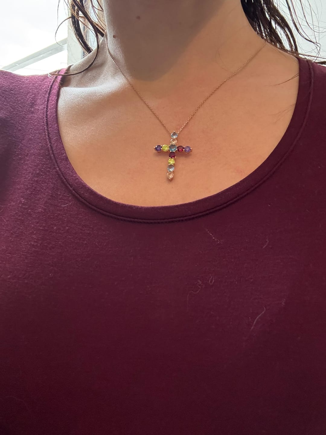 Customer photo review of Collier Croix Éclat Divin Rachel - Plaqué or 18K