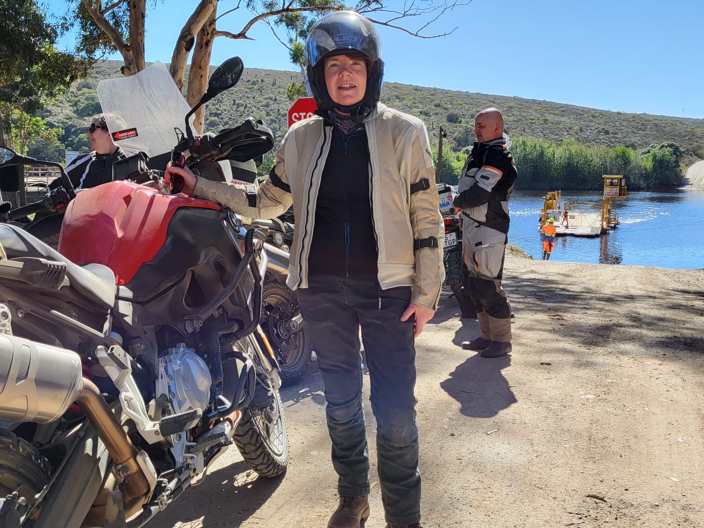 Customer photo review of Ladies Taranis Elite AAA-rated single-layer motorcycle jeans in Indigo