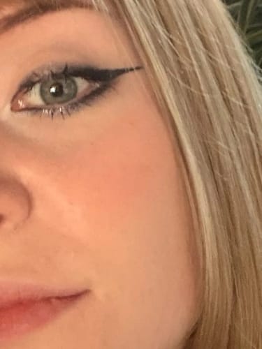 Customer photo review of JUDYDOLL Glow Blush Balm