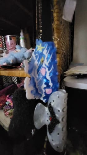 Customer photo review of Acetate Cartoon Animal Hair Claw Clip