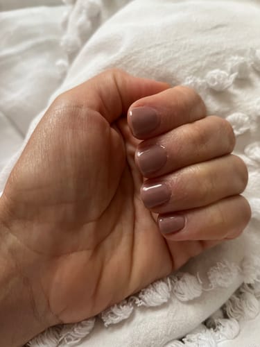 Customer photo review of D235 Hush Pink Crème Dip Powder