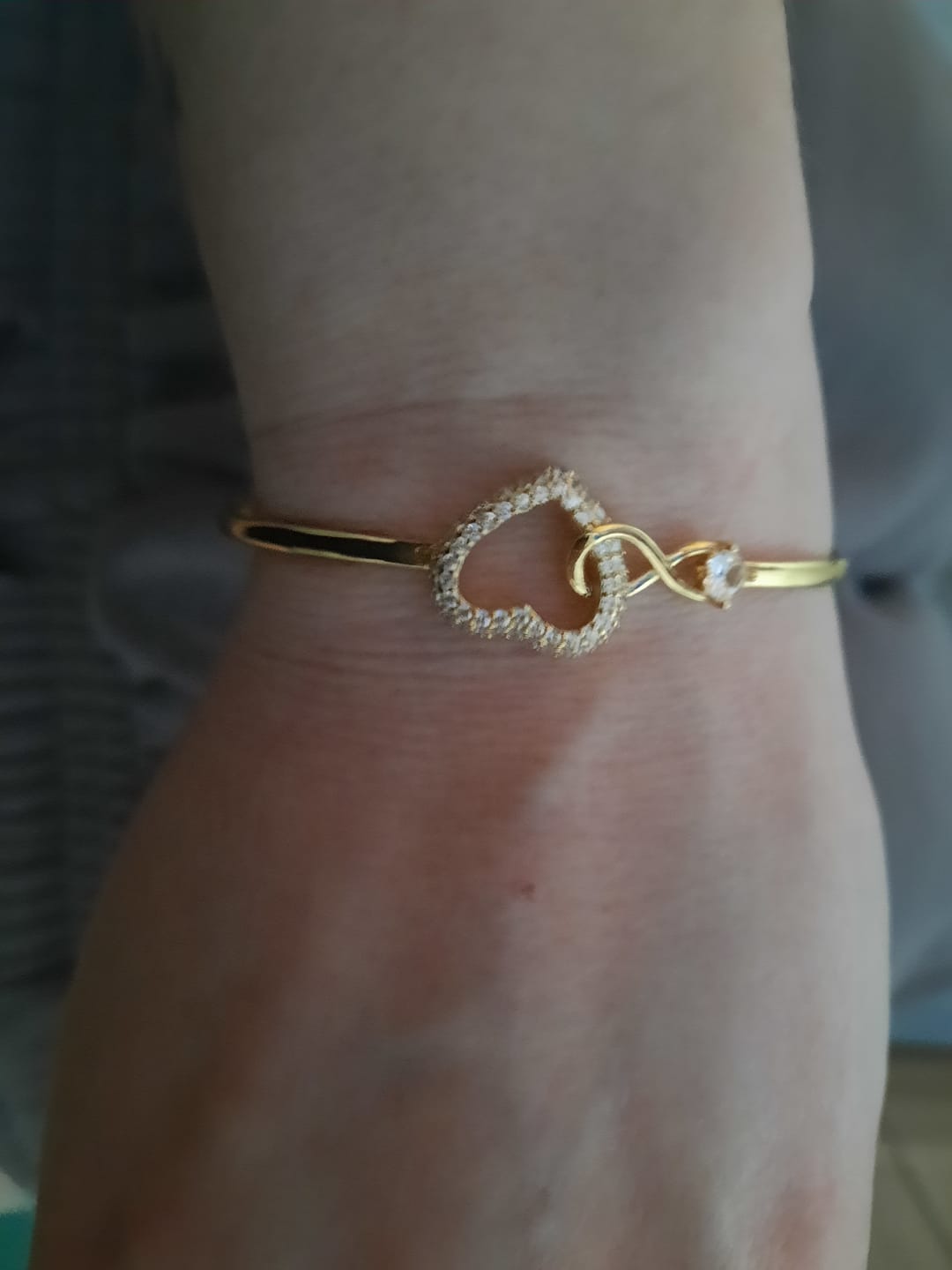 Customer photo review of An Meine Tochter - Unendlichkeit Herz Armband – Für Immer Verbunden