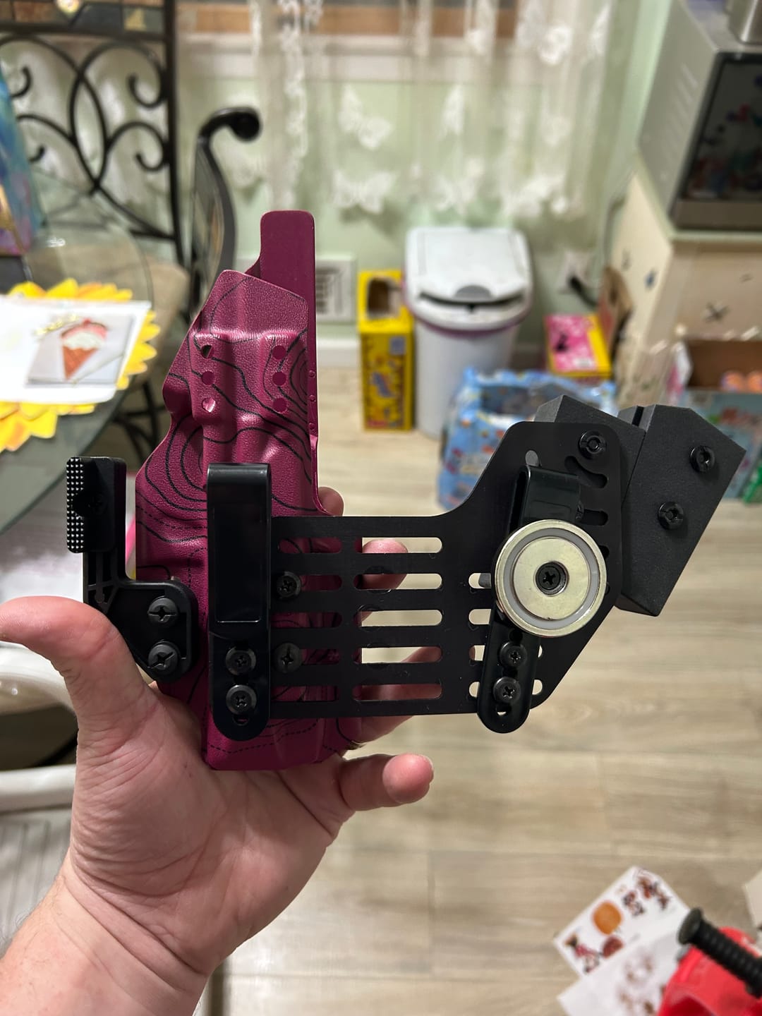 Customer photo review of Laugo Alien / Alien Creator - Model 1 IWB Holster Widowmaker Edition - Non Light Bearing