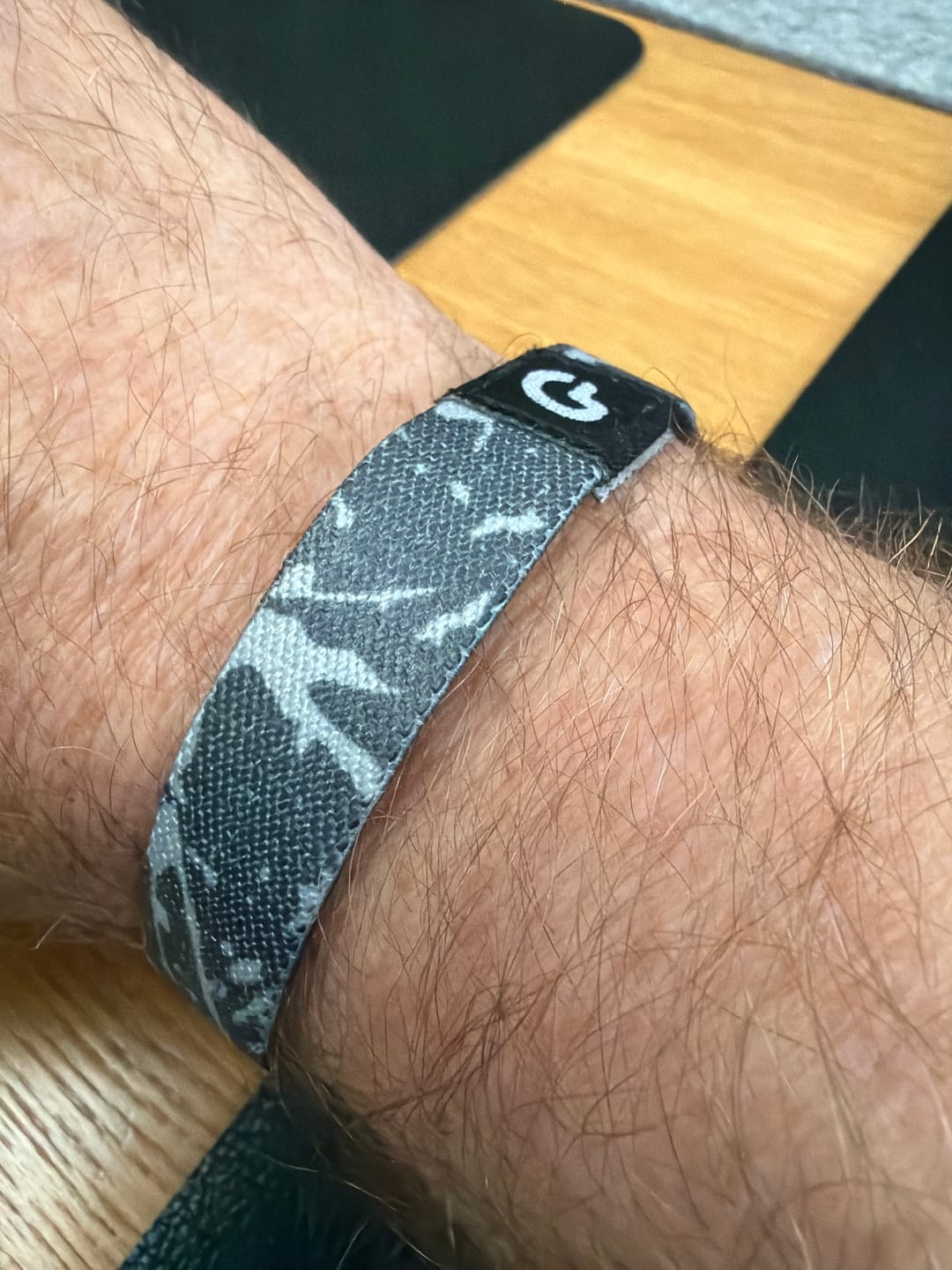 Customer photo review of Never Give Up - Elastisches Armband