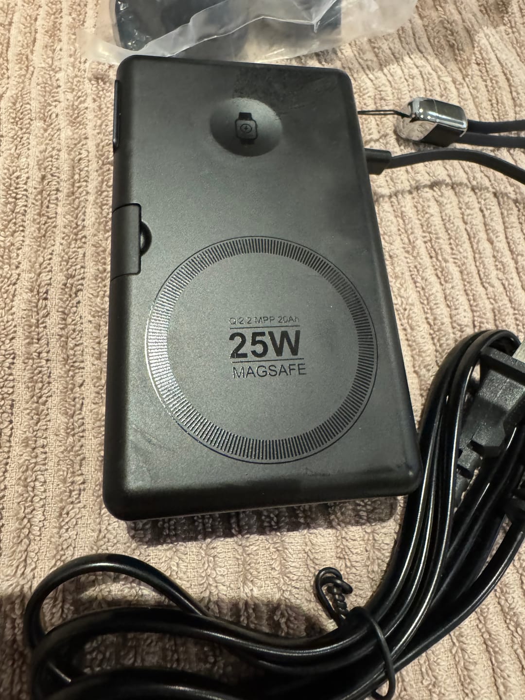 Customer photo review of PowerPack ampere'SI Next Generation 8 - Travel Power Bank 20,000mAh
