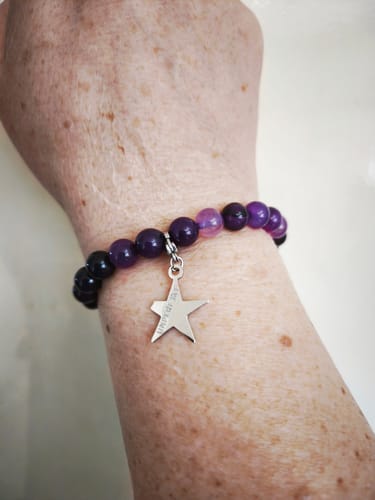 Customer photo review of »Don’t Panic - angstfrei« Blockadenlöser-Armband aus echtem Lavendelachat inkl. abgebrochenem Stern