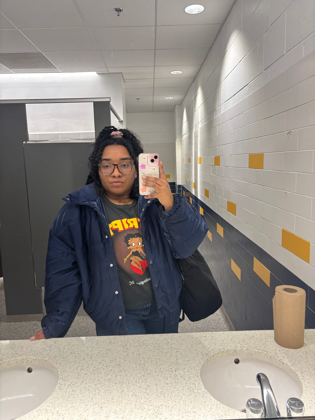 Customer photo review of VINTAGE TEE