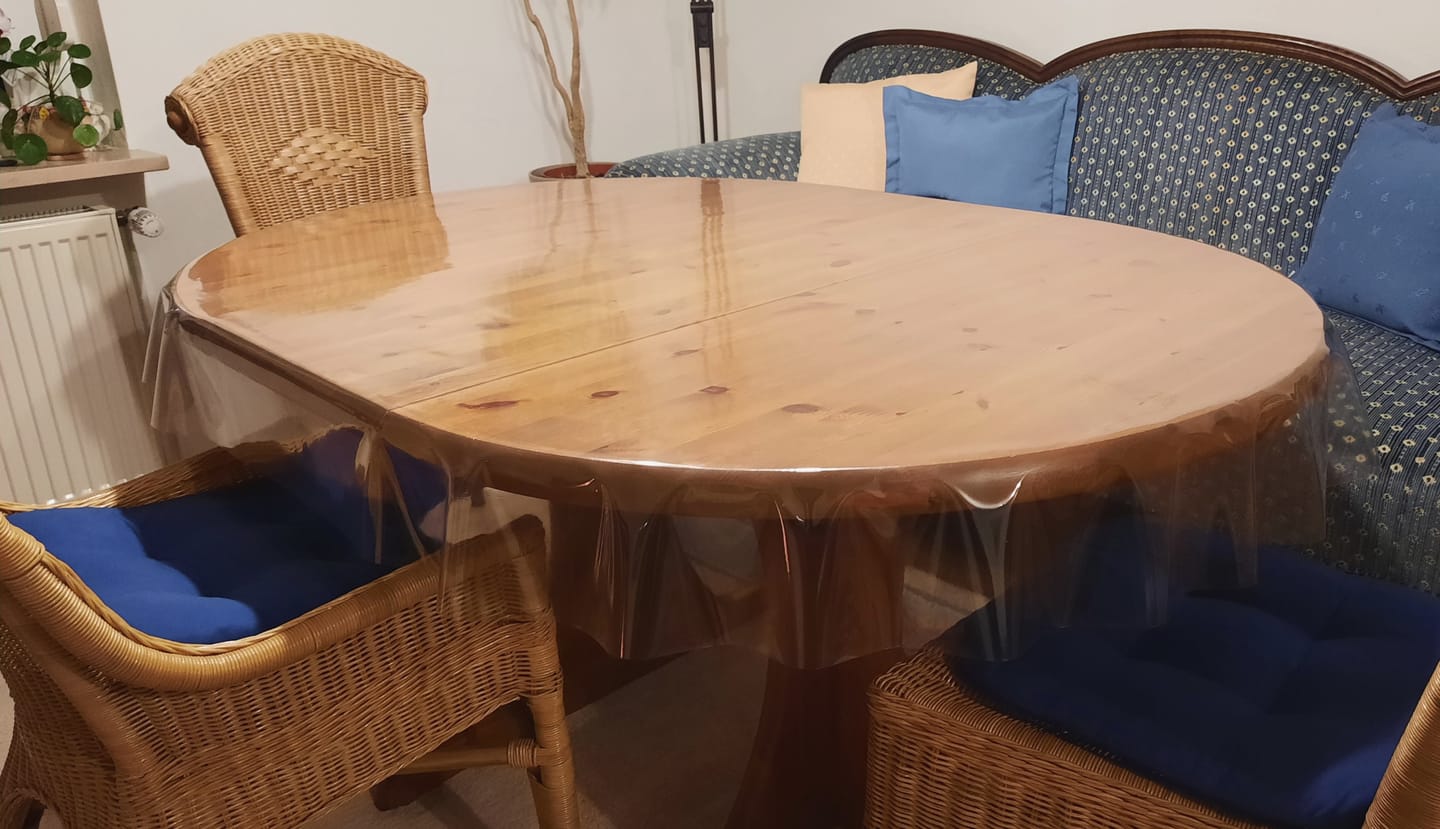 Customer photo review of Transparente Schutzfolie 0,3 mm rund und oval
