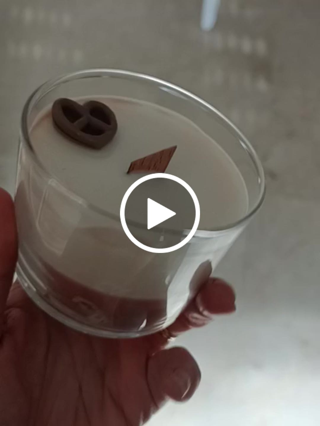 Customer video review of Fragancia CARAMEL TOFEE
