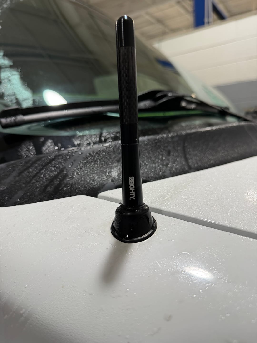 Customer photo review of 80Eighty® Carbon Antenna