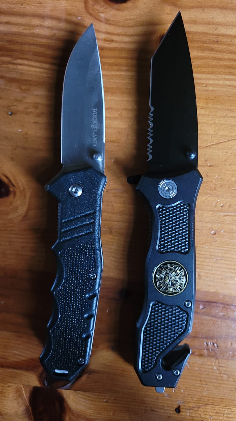 Customer photo review of Mystery Folding Knife