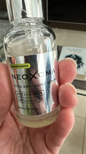 Customer photo review of Sérum de Exosomas Ultra Rejuvenecedor con Bioexosomas de Bakuchiol