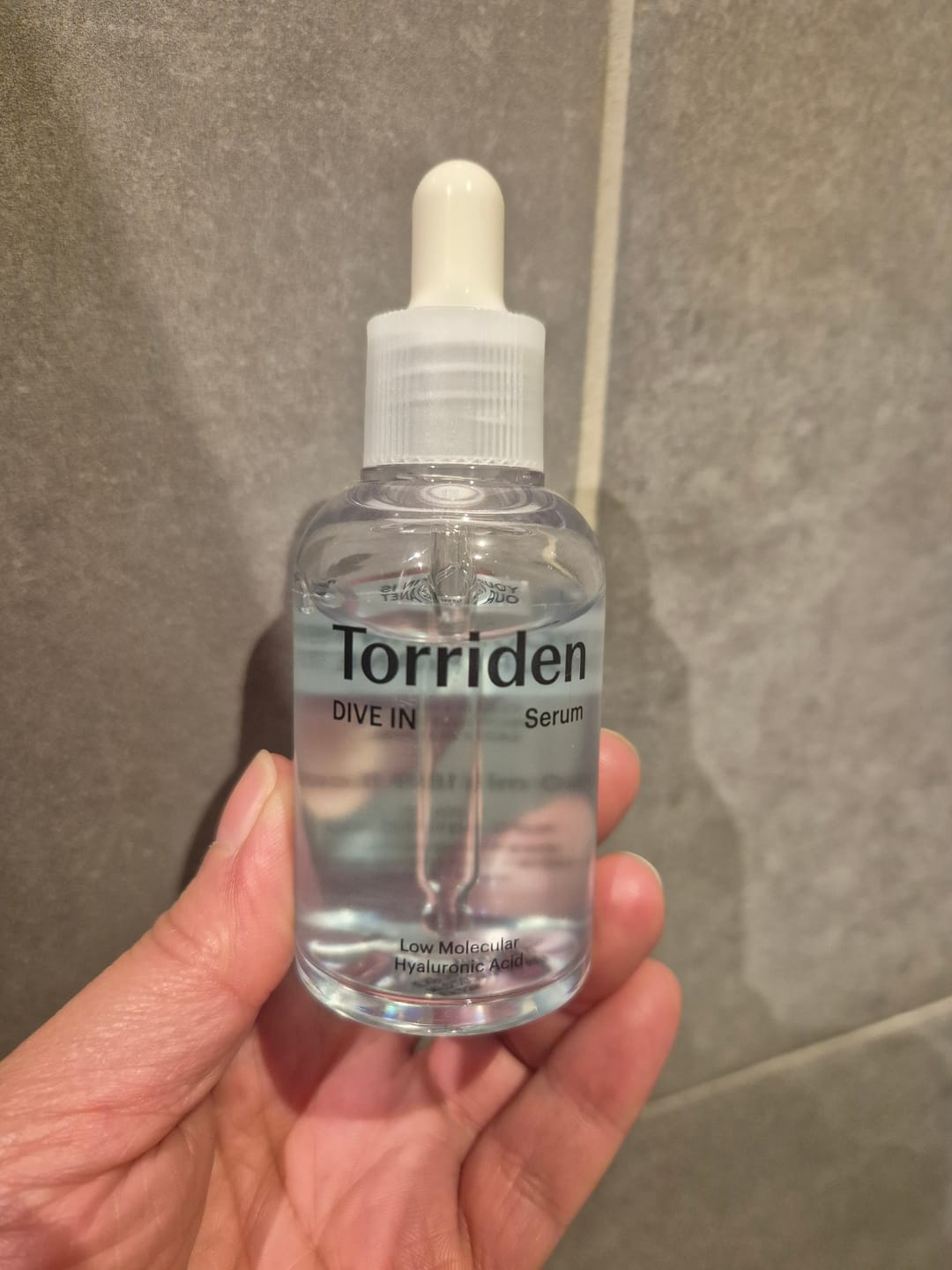 Customer photo review of Torriden - Sérum hydratant à l’acide hyaluronique - 50ml