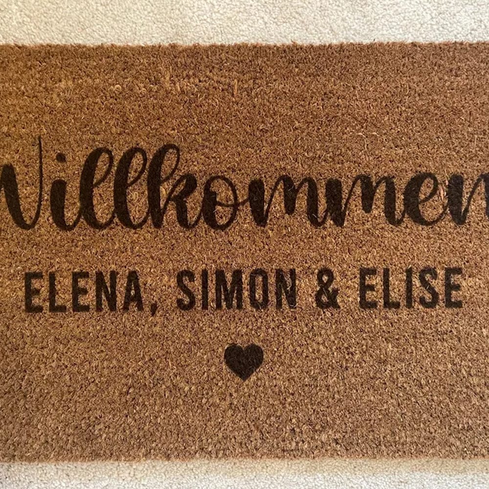 Customer photo review of Fußmatte aus Kokos personalisierbar – Pärchennamen Willkommen mit Herz