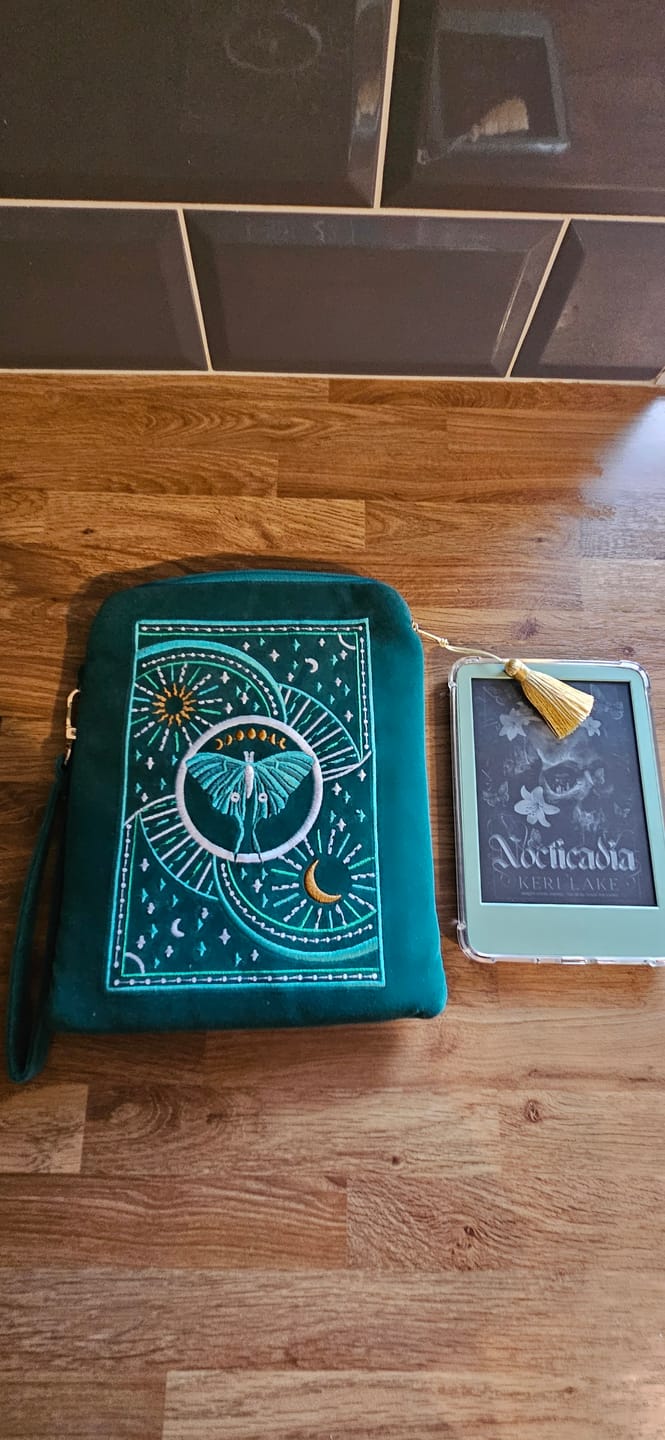 Customer photo review of Luna Moth eReader Sleeve