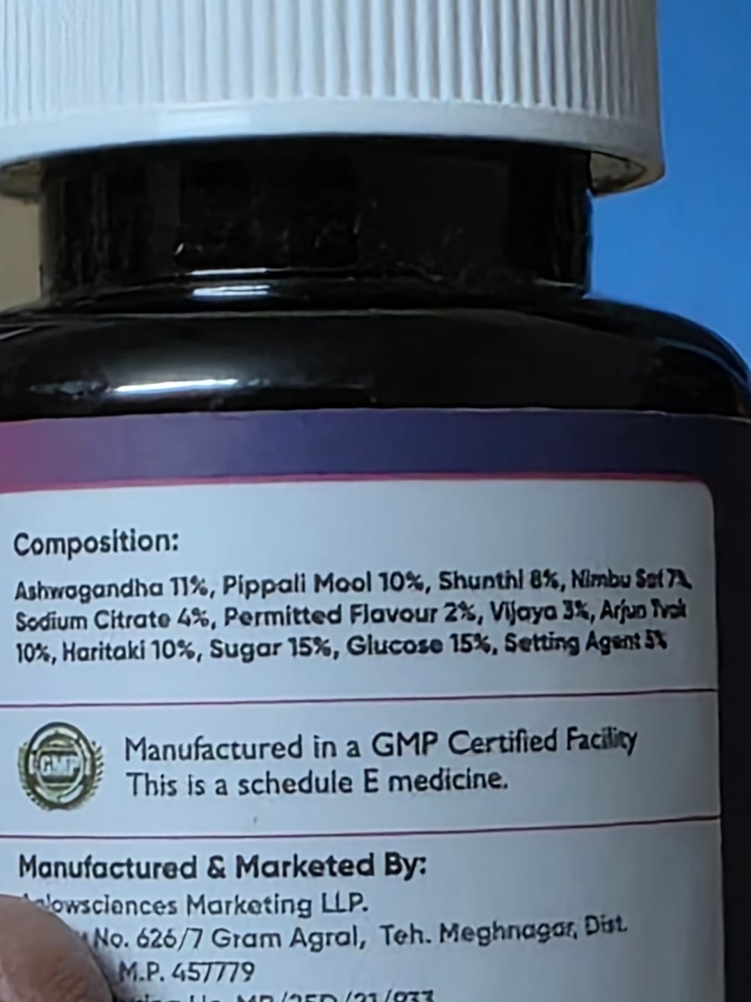 Customer photo review of Cannazo- Uplift Gummies (THC + CBD Oil Full Spectrum + Terpenes – 500mg)- OG Kush Mango Flavor