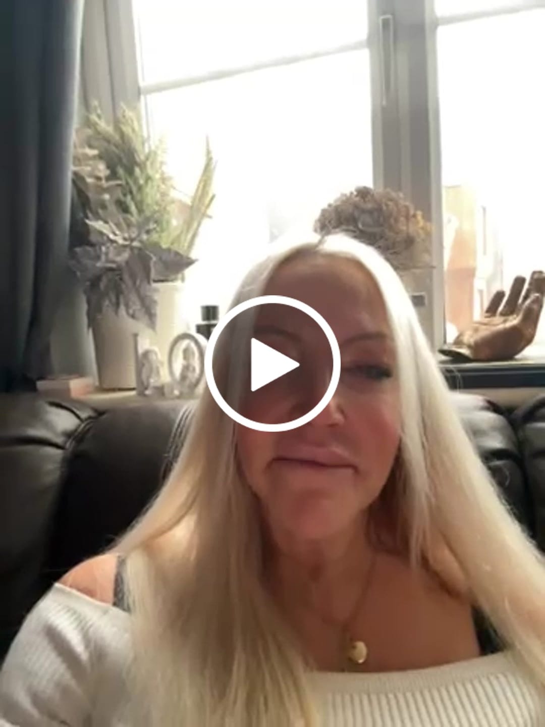Customer video review of Glov Serum-Infused Microneedle Eye Patches
