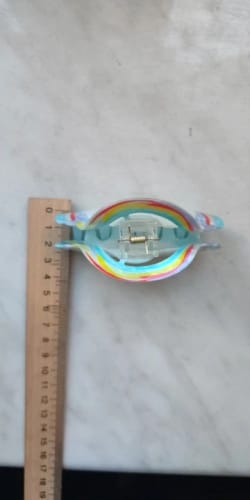 Customer photo review of Acrylic Cartoon Sweet Hair Claw Clip – Medium