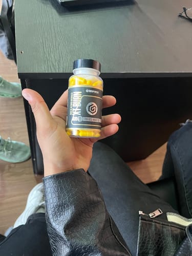 Customer photo review of XT-BURN 100 Capsulas