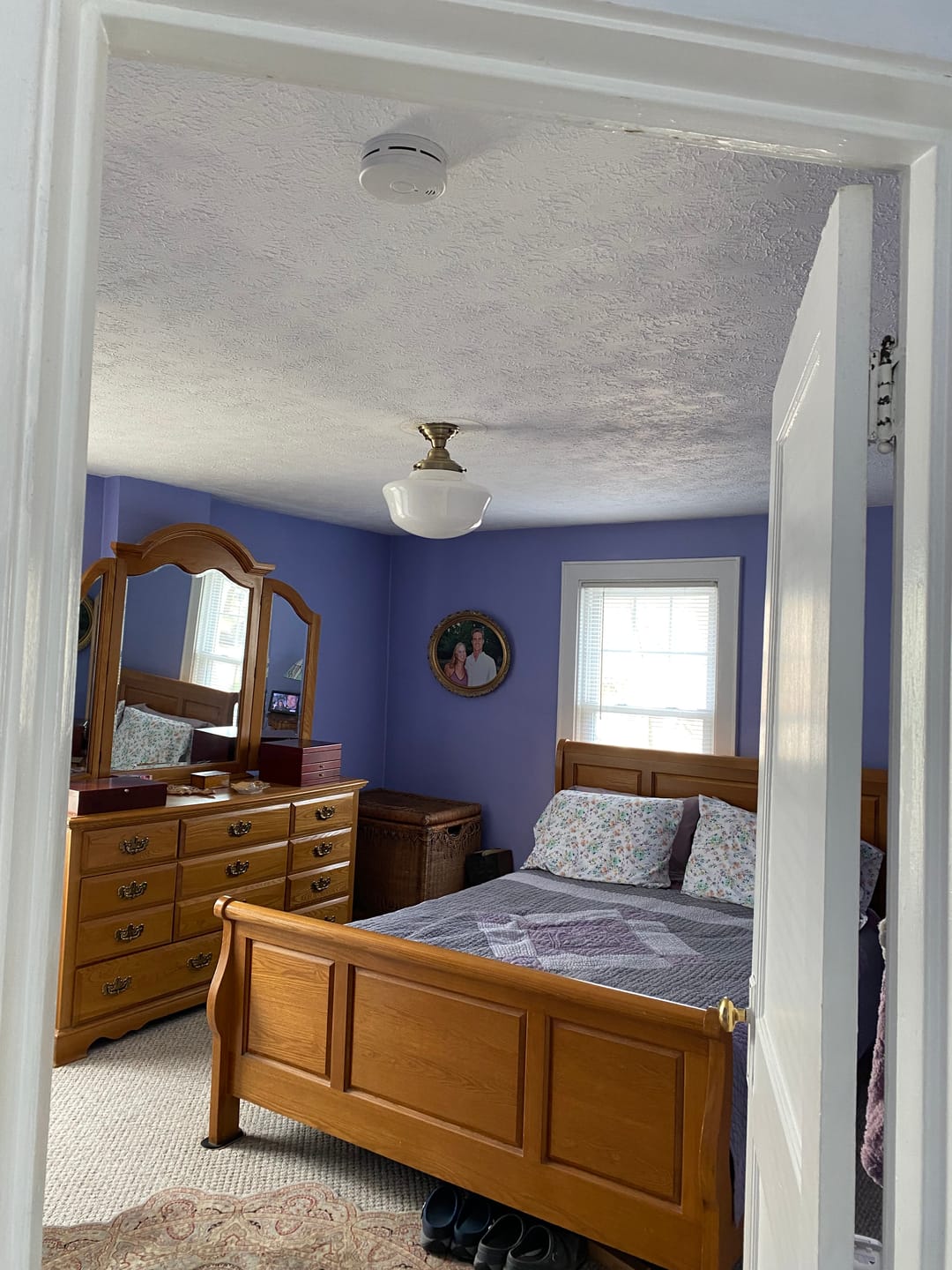 Customer photo review of Antique Brass Schoolhouse Fixture - 6" Glass Holder
