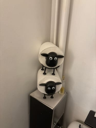Customer photo review of Mon petit mouton farceur® - Porte-rouleau