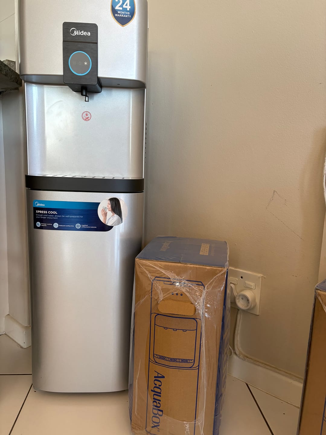 Customer photo review of AcquaBox 20L Mineral Water Refill for AcquaCooler By Mountain Falls