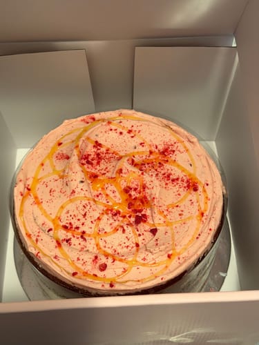 Customer photo review of Same Day Lemon and Raspberry Cake